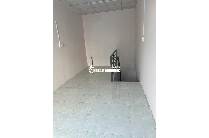 Cho thuê nhà mặt tiền P.1 Gò Vấp, 3x12m, 1 trệt, 1 lầu, 11tr